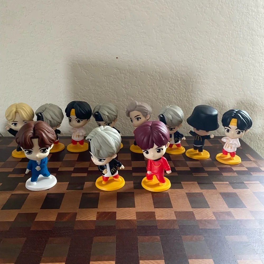 11 McDonald's x TinyTAN BTS K-Pop Idol Figurine Encore Edition Collectibles Toys